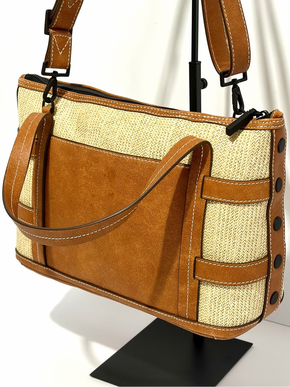 HAMMITT Addie MD Crossbody/Tote In Saddle Raffia/Bronze Hardware Like ๐ - Picture 6 of 16